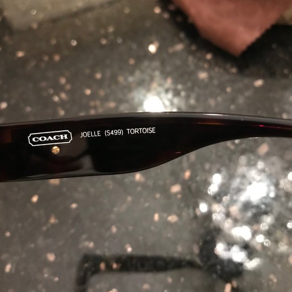 Coach sunglasses great condition - Picture 6 of 10